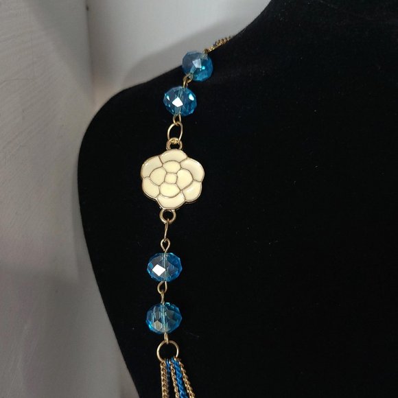 **SALE** 3/20.00 LONG MULTI-LAYER FASHION NECKLACE BLUE GOLD CREAM FLOWERS 31" - Picture 3 of 3